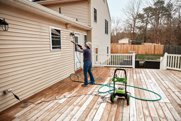 Best Pressure Washing Contractors  in St Peter, WI